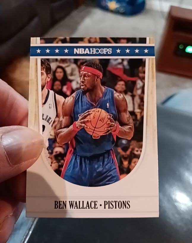 2011-12 Panini NBA Hoops #62 Ben Wallace — front