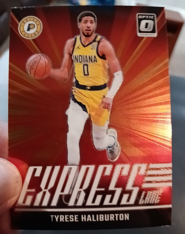 2024-25 Donruss Optic #25 Tyrese Haliburton Express Lane — front