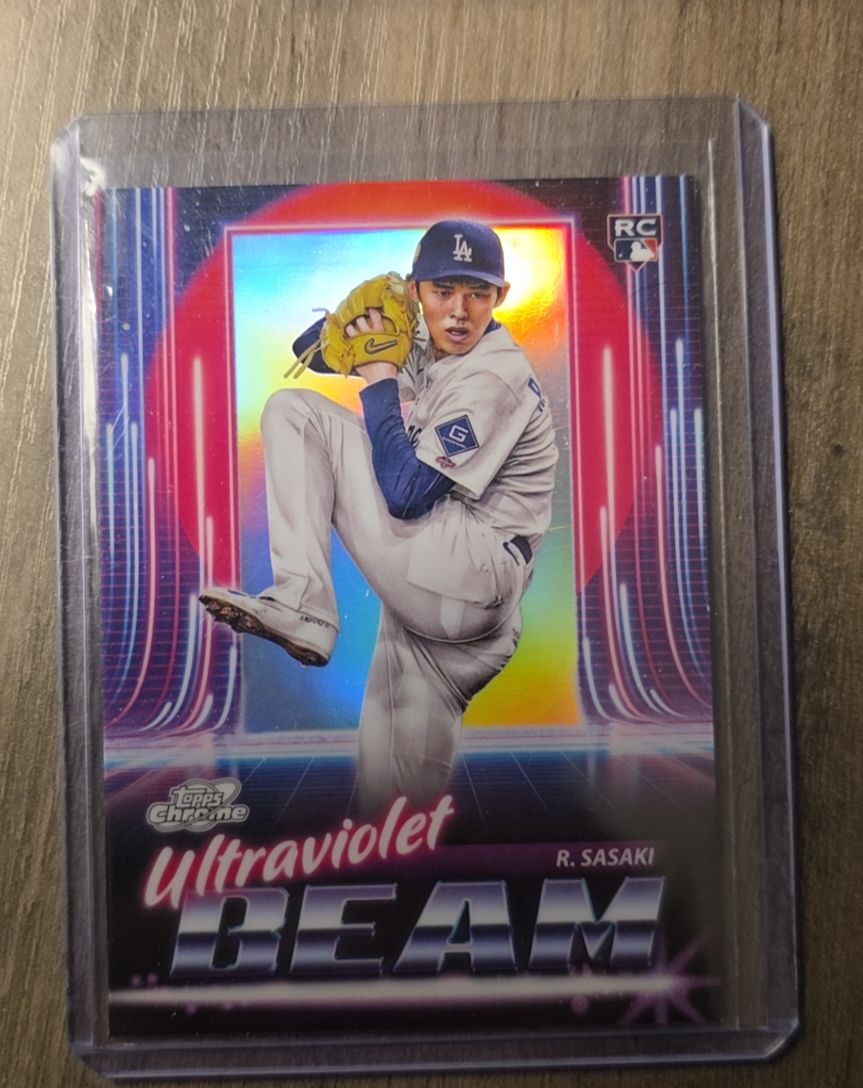 2025 Topps Cosmic Chrome Ultraviolet Beam #UB-6 Roki Sasaki — front