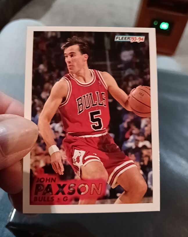 1993-94 Fleer #30 John Paxson — front