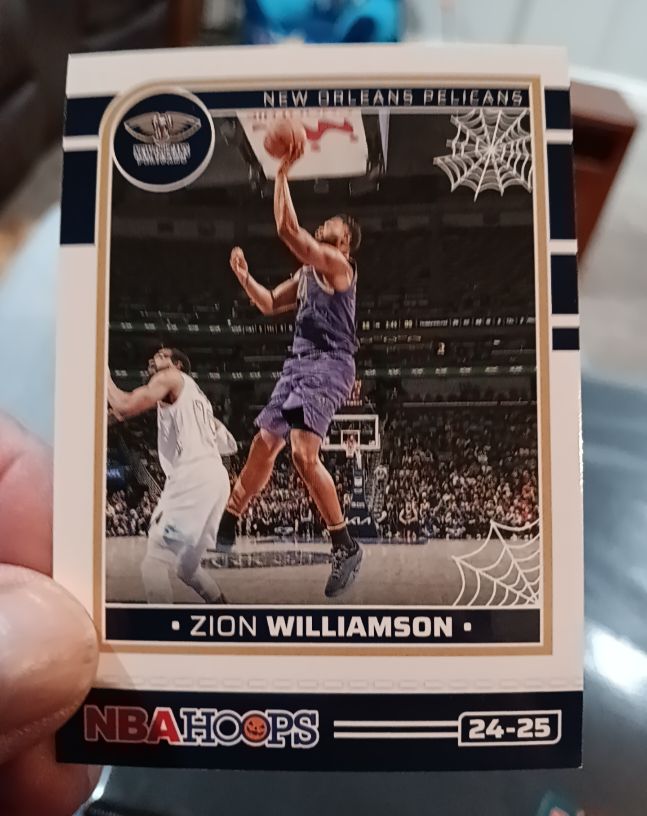 2024-25 Panini Haunted Hoops #110 Zion Williamson — front