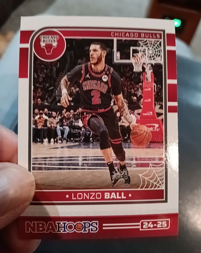 2024-25 Panini Haunted Hoops #139 Lonzo Ball — front