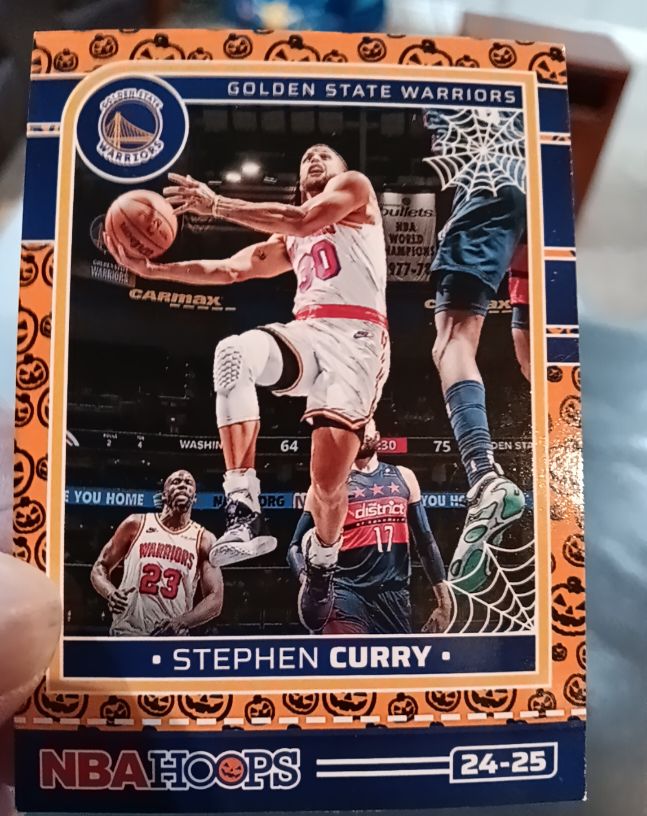 2024-25 Panini Haunted Hoops #22 Stephen Curry — front