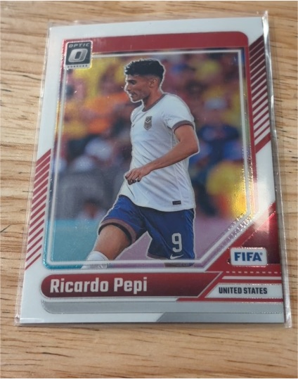 2024-25 Donruss Optic #9 Ricardo Pepi — front