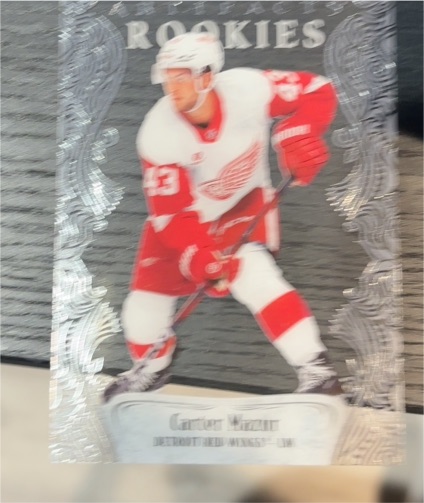 2025-26 Upper Deck Artifacts Clear Cut #192 Carter Mazur RC — front