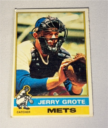 1976 Topps #143 Jerry Grote — front