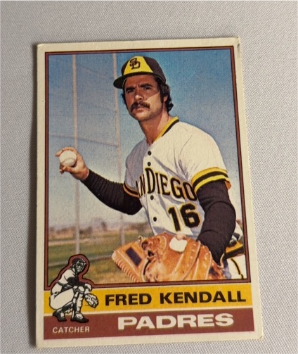 1976 Topps #639 Fred Kendall — front