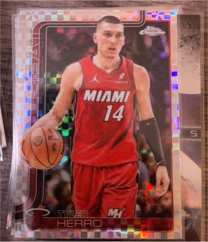 2025-26 Topps Chrome #188 Tyler Herro — front