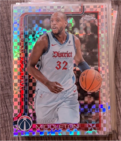 2025-26 Topps Chrome #204 Khris Middleton — front