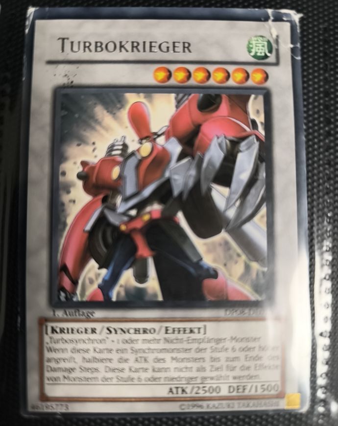 Yu-Gi-Oh! 2009 DP08-EN015 Turbo Warrior — front