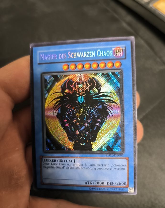 Yu-Gi-Oh! 1996 PP01-EN001 Magician of Black Chaos — front