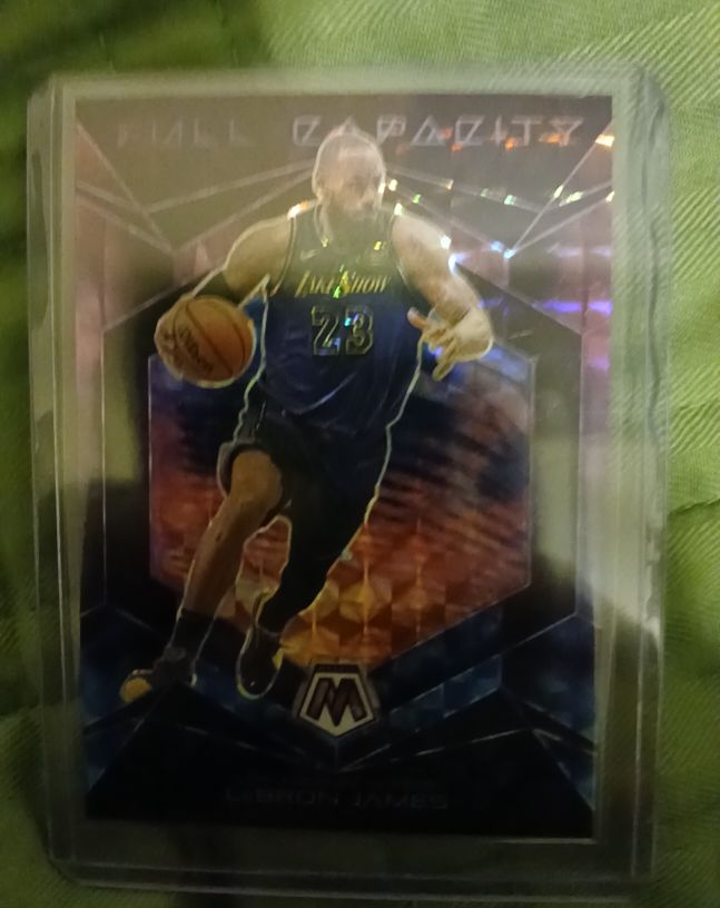 2024-25 Panini Mosaic #5 LeBron James — front
