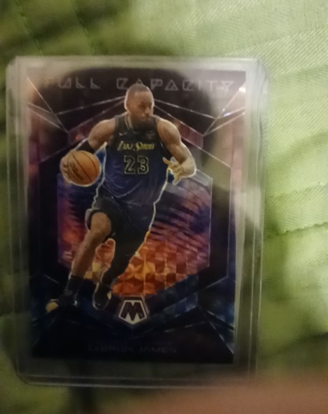 2024-25 Panini Mosaic Full Capacity LeBron James — front
