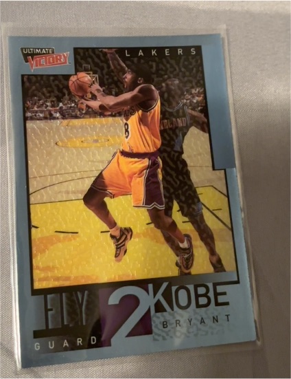 2000-01 Upper Deck Victory Fly 2 Kobe Kobe Bryant #285 — front