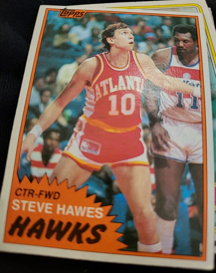 1981-82 Topps #E82 Steve Hawes — front