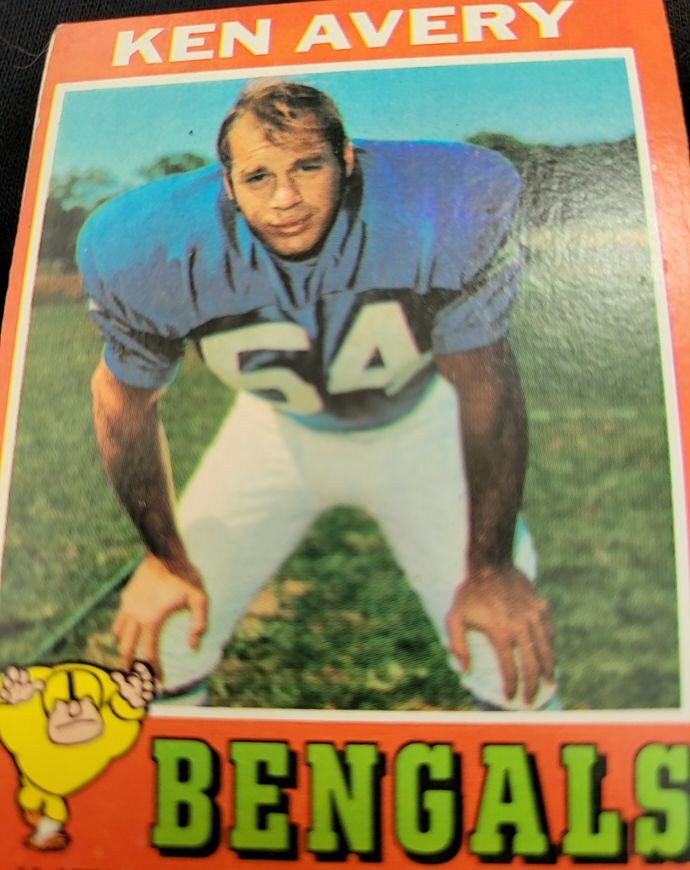 1971 Topps #22 Ken Avery — front