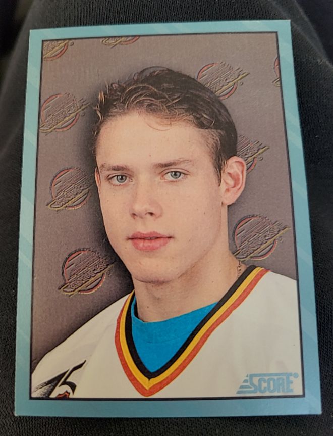 1992-93 Score #504 Pavel Bure — front
