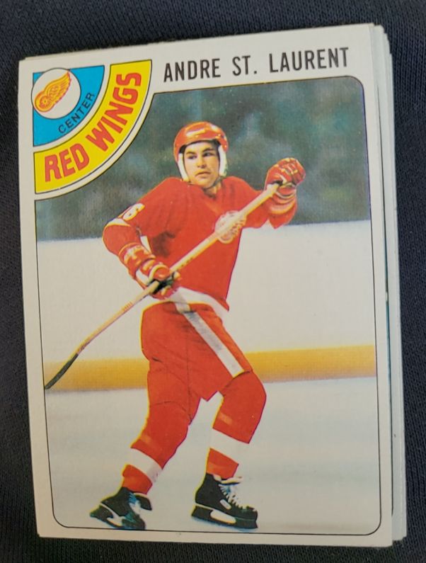 1978-79 Topps #32 Andre St. Laurent — front