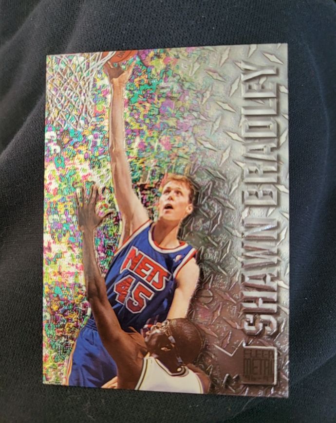 1996-97 Fleer Metal #61 Shawn Bradley — front