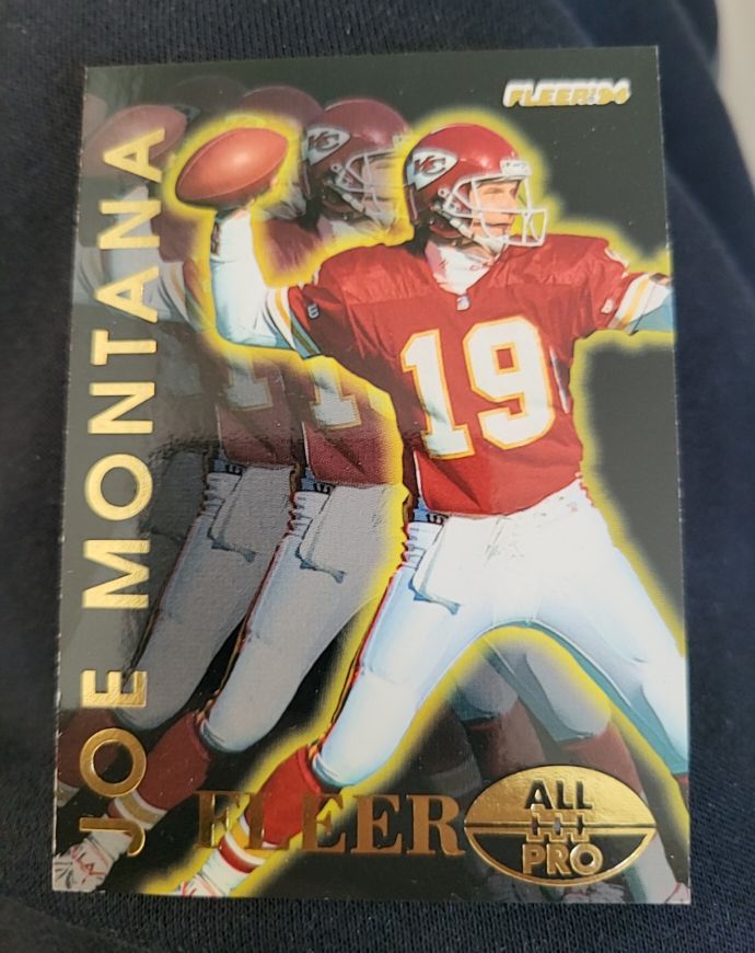 1994 Fleer All-Pro #7 Joe Montana — front