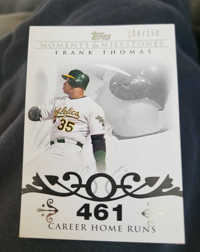 2008 Topps Moments & Milestones #104 Frank Thomas — front