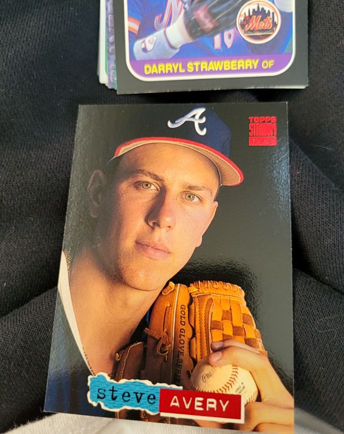 1994 Topps Stadium Club #254 Steve Avery — front