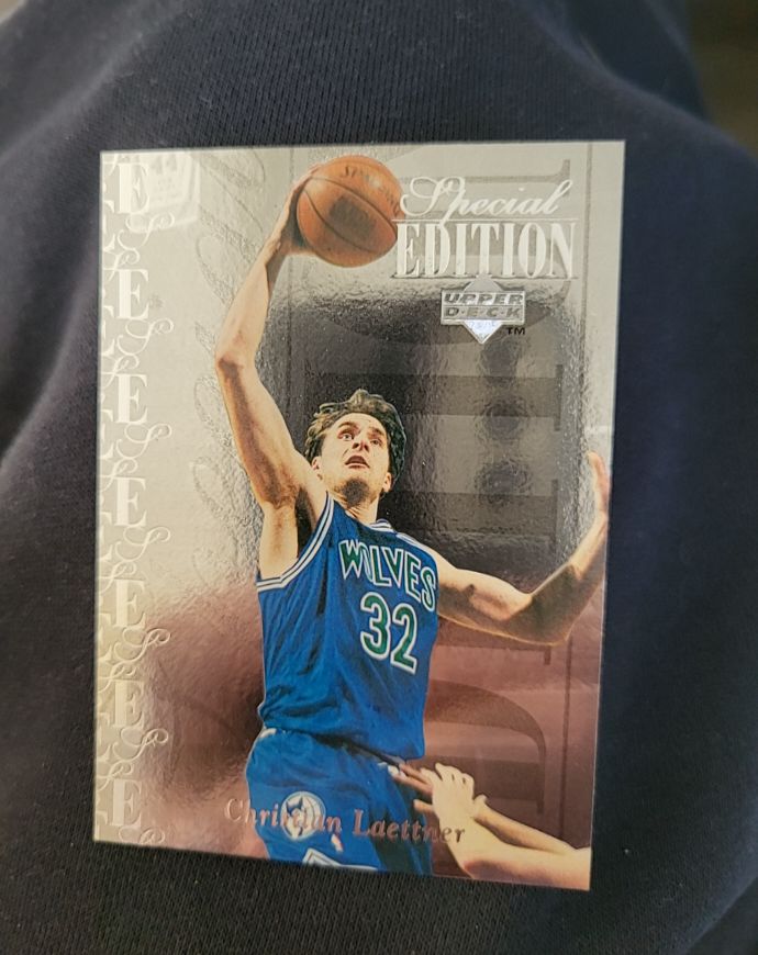 1995-96 Upper Deck Special Edition #SE32 Christian Laettner — front