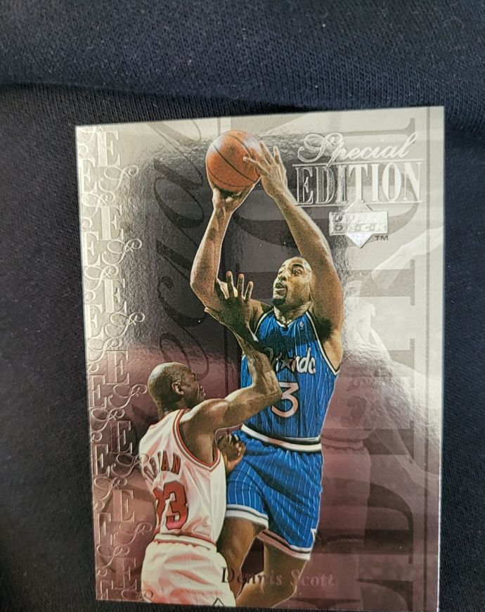 1995-96 Upper Deck Special Edition #SE62 Dennis Scott — front