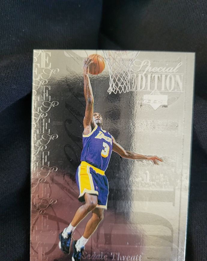 1995-96 Upper Deck Special Edition #SE41 Sedale Threatt — front