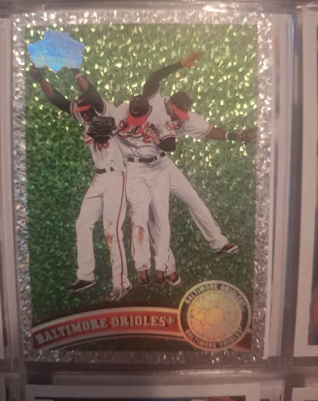 2011 Topps Platinum Diamond Anniversary #152 Baltimore Orioles — front