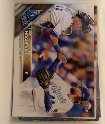 2016 Topps #35 Luke Hochevar Kansas City Royals — front