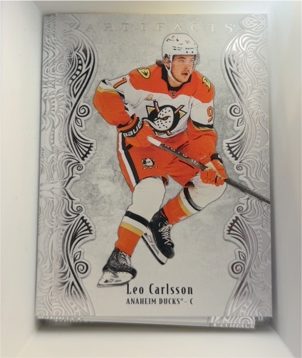 2025-26 Upper Deck Artifacts #85 Leo Carlsson — front