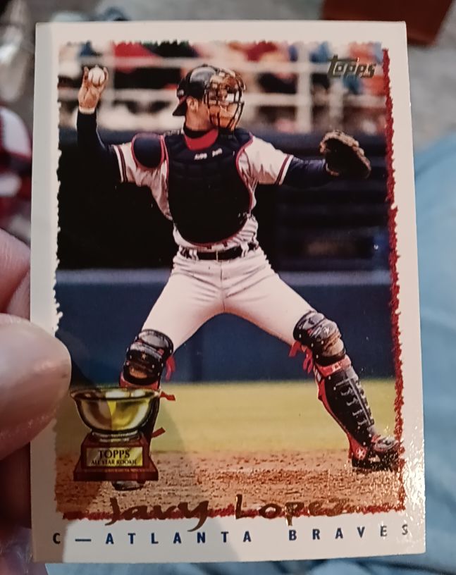 1995 Topps #567 Javy Lopez — front
