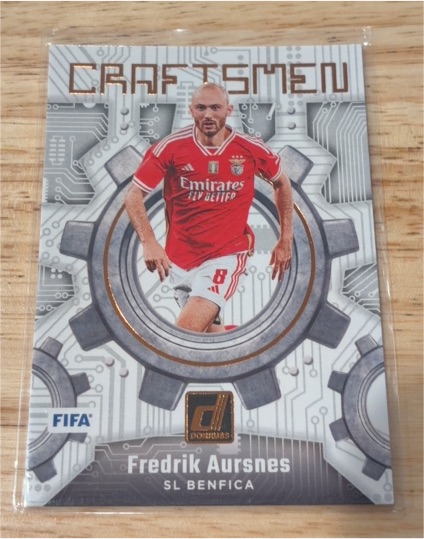 2023-24 Panini Donruss #9 Fredrik Aursnes — front