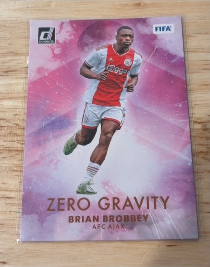 2022-23 Donruss Soccer Zero Gravity #22 Brian Brobbey — front