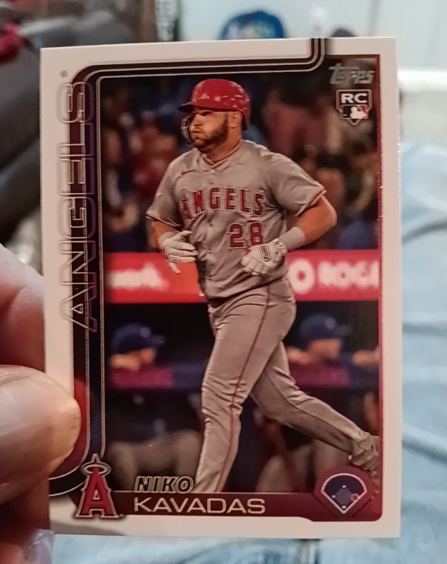 2025 Topps Chrome #20 Niko Kavadas — front