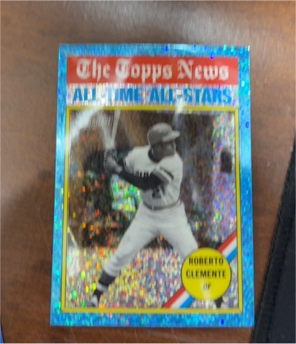 2025 Topps Heritage #345 Roberto Clemente — front