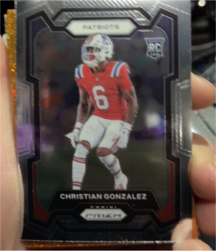 2023 Panini Prizm #369 Christian Gonzalez — front