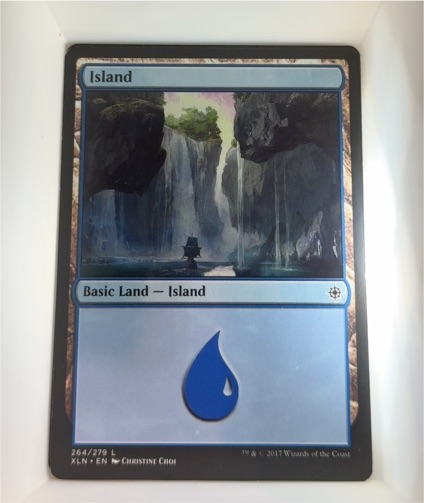 2017 Magic: The Gathering XLN #264 Island — front