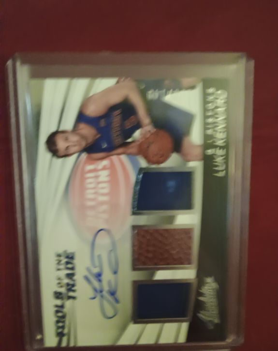 2017-18 Panini Absolute #TT3-LK Tools Of The Trade Luke Kennard Rookie Auto /149 — front