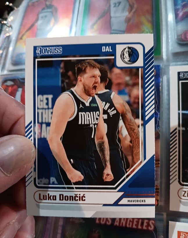 2024-25 Panini Donruss #82 Luka Dončić — front