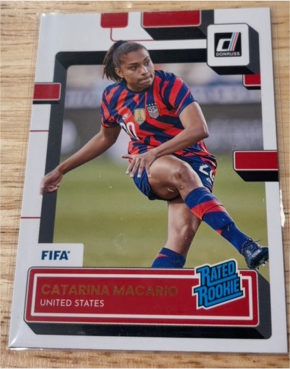2022-23 Donruss Soccer #191 Catarina Macario — front