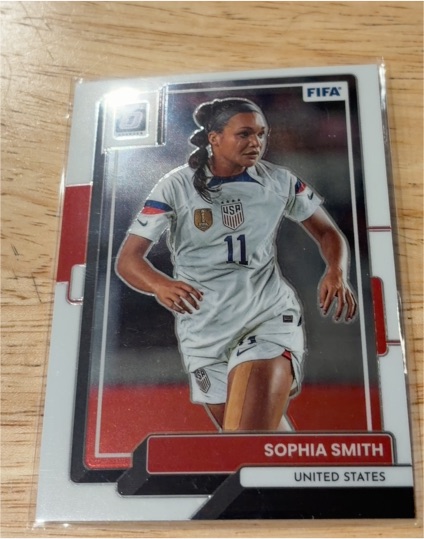 2022-23 Panini Donruss #129 Sophia Smith United States — front