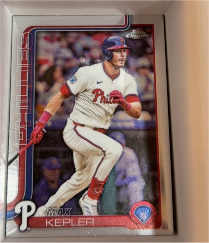 2025 Topps Chrome Update #USC91 Max Kepler Prism Refractors — front