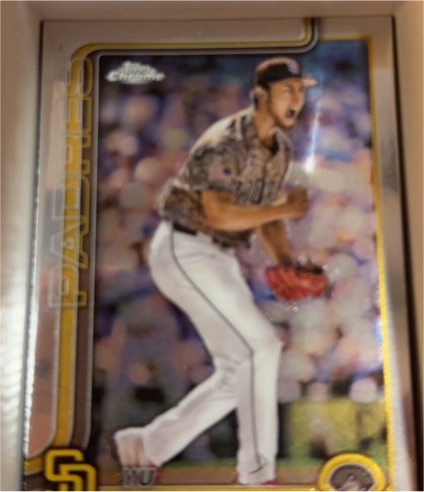 2025 Topps Chrome #186 Yu Darvish — front