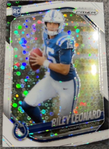 2025 Panini Prizm #342 Riley Leonard — front