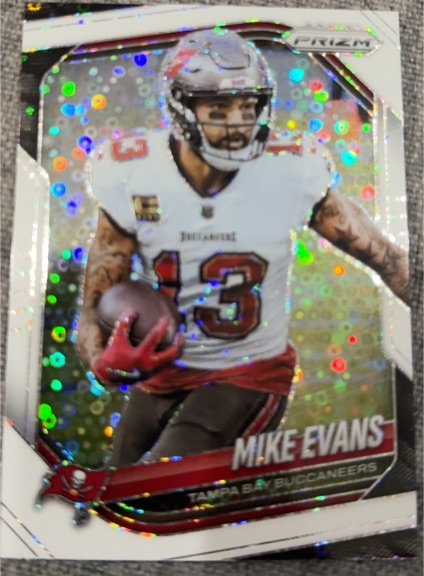 2025 Panini Prizm Football #225 Mike Evans — front
