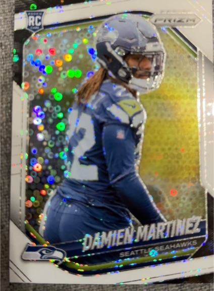 2025 Panini Prizm #373 Damien Martinez — front