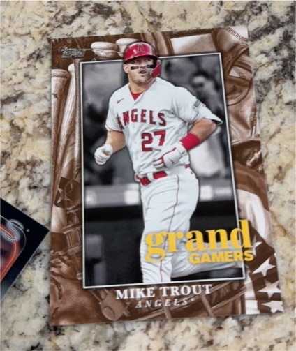 2024 Topps Series 1 Grand Gamers #GOG-20 Mike Trout — front