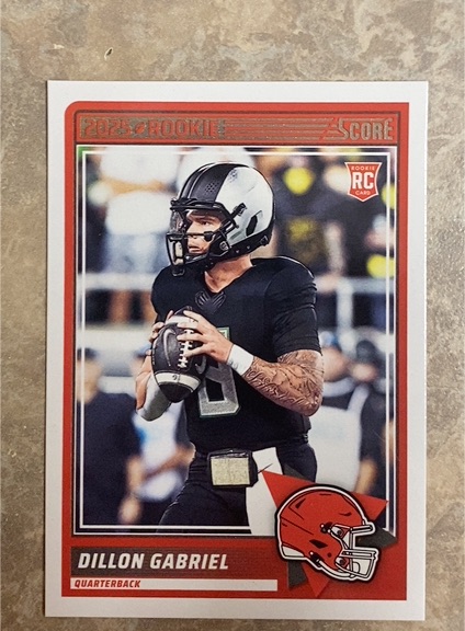 2025 Panini Score #41 Dillon Gabriel — front